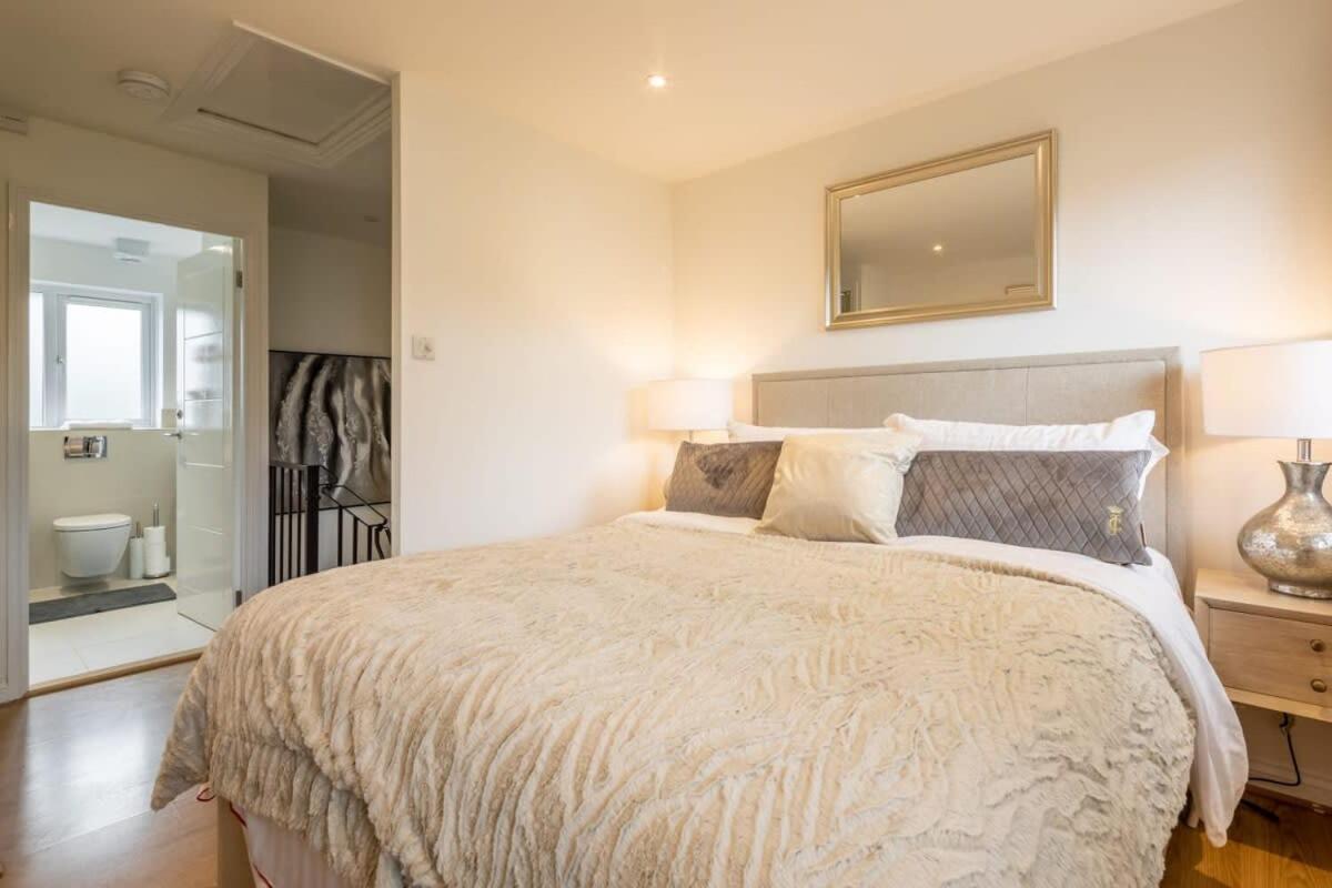 Delightful Central Duplex - 2 Mins To Station CBG Exterior photo